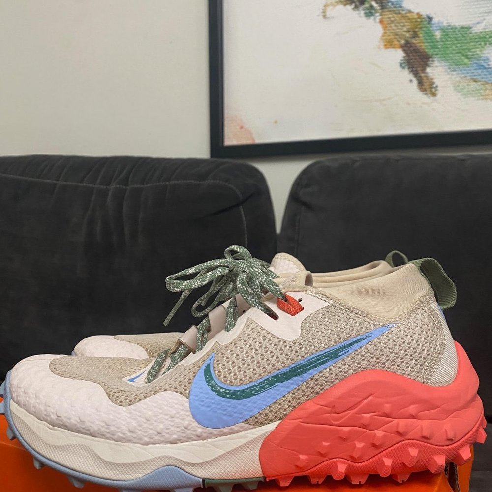 Nike Wildhorse 7 Running Trail Shoes  Womens Size 8